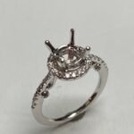 UB8811SMW-RDH - 14K White Gold Semi Mount Ring