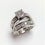 UB6772LSTWBH2 – 14K White Gold Bridal Set Ring