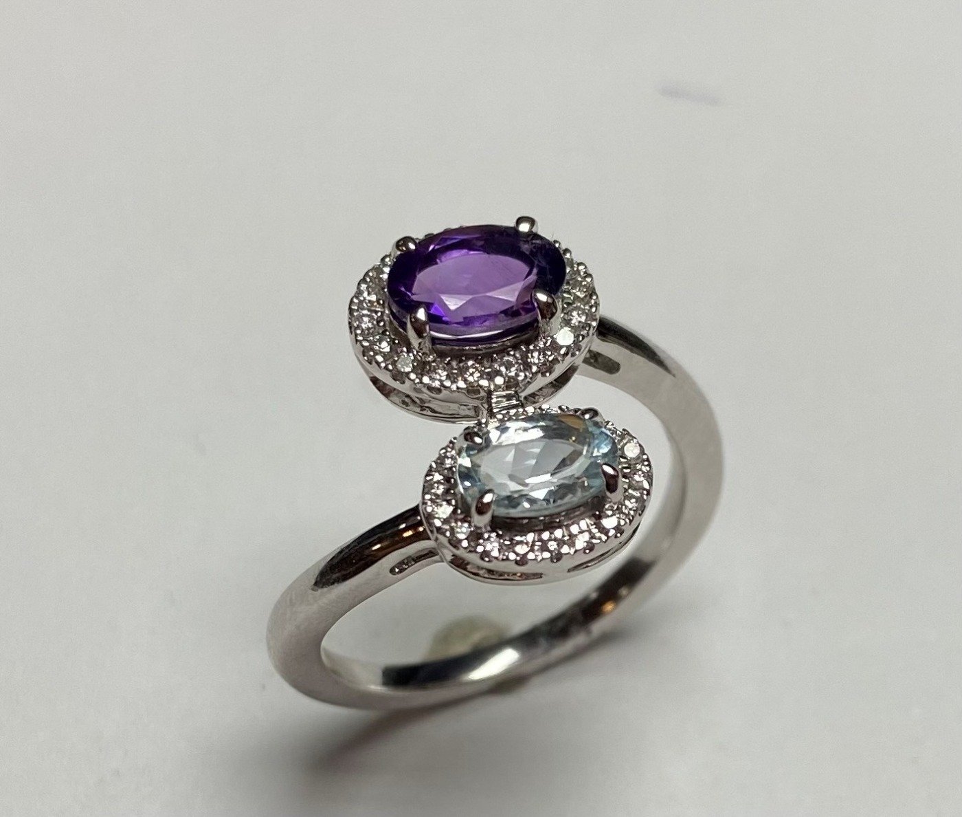 SG39577RW-BTAM – 14K White Gold Fashion Ring