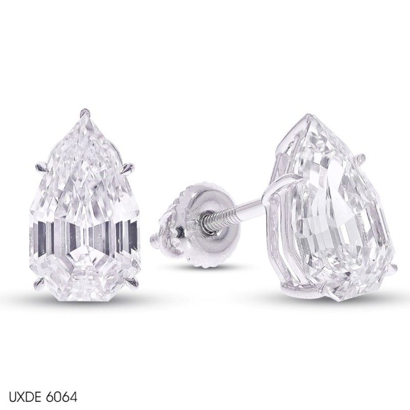 UXDE6064W3.08-  Stud Earrings